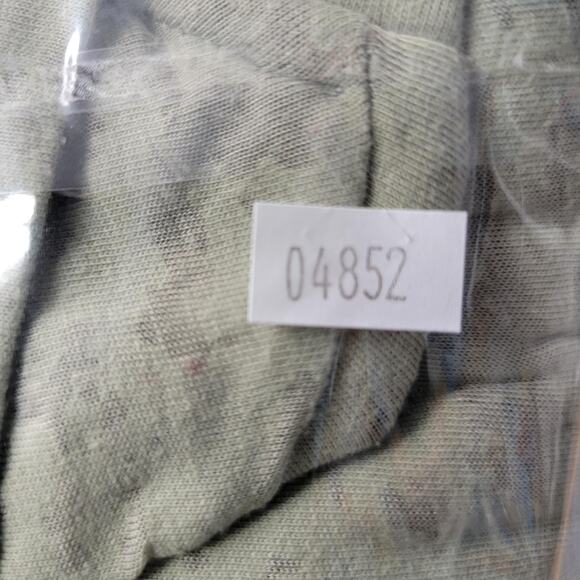 eri + ali for Anthropologie Top Womens L Sage Green Burnout Layered Tee Utility - Picture 13 of 13